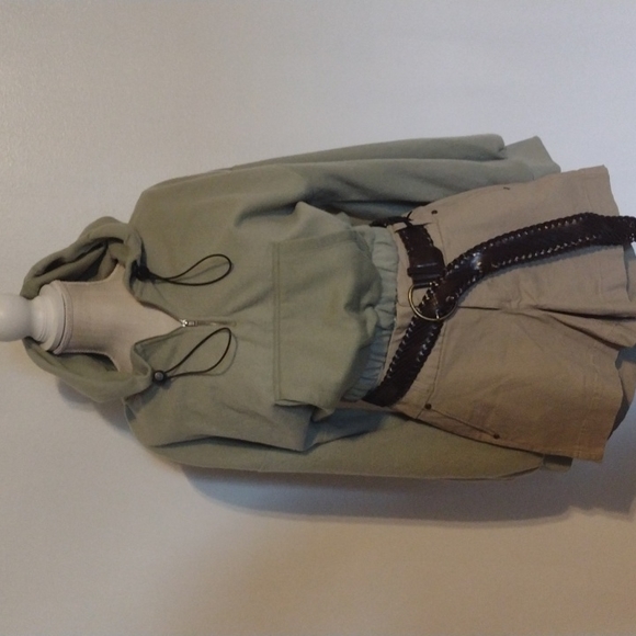 Topshop long sleeve hoodie - Picture 2 of 9